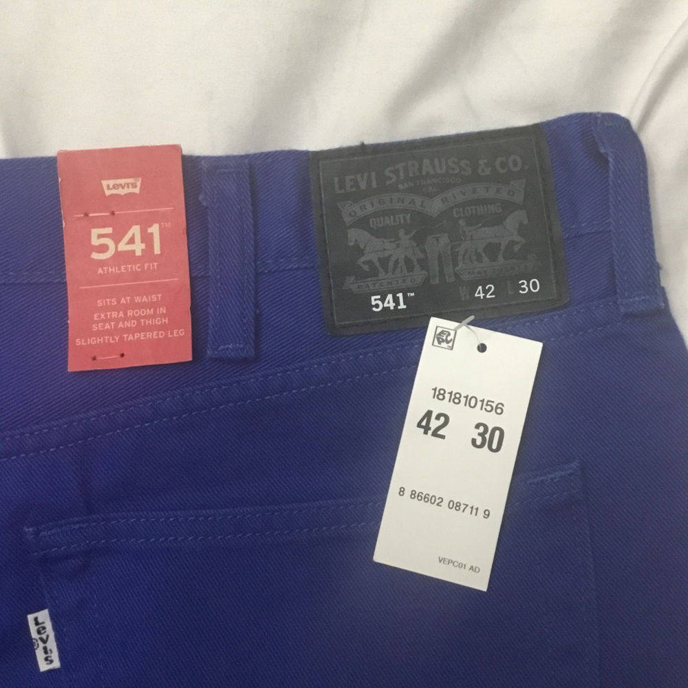 LEVIS PANTS - Picture 10 of 15